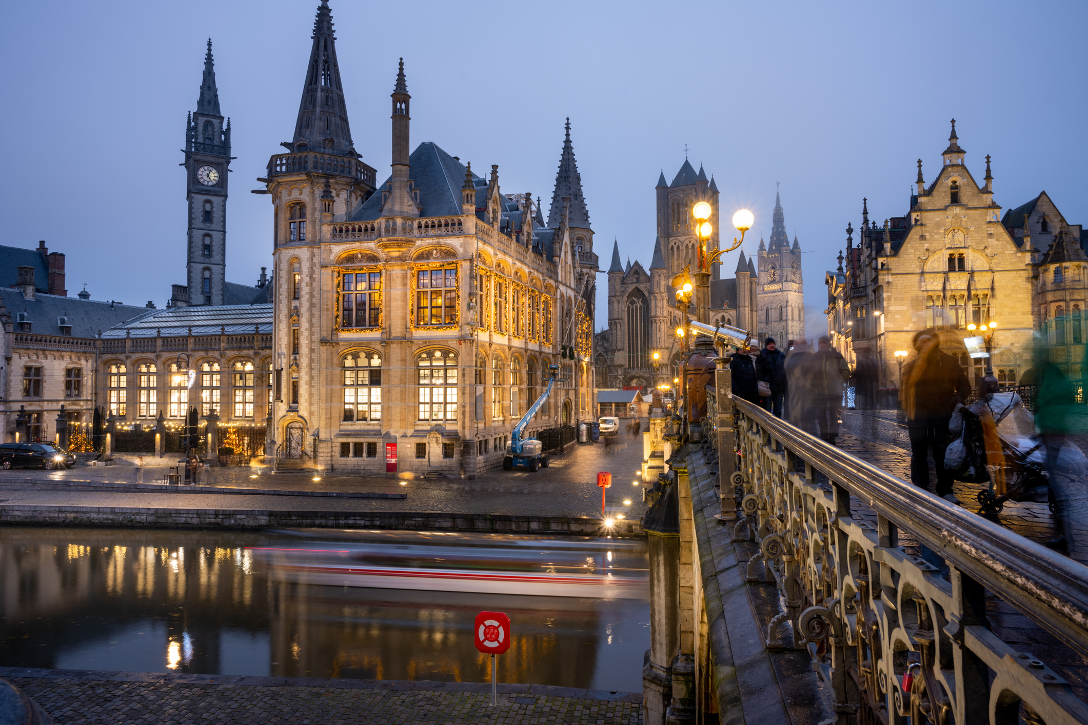 Destination preview main